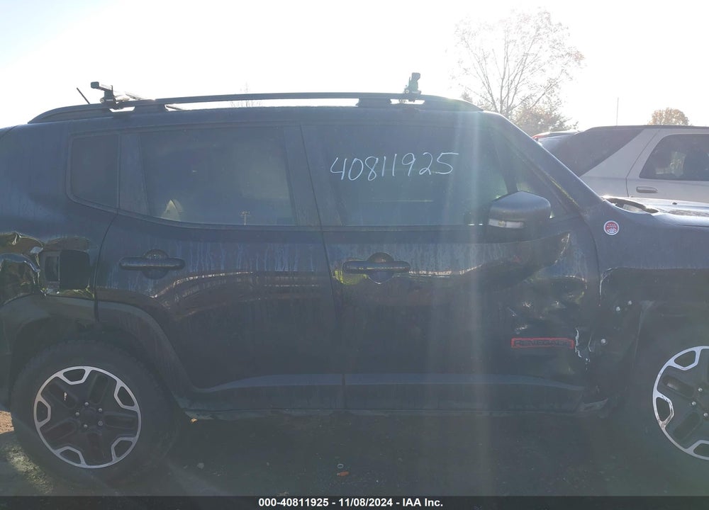 2017 JEEP RENEGADE TRAILHAWK 4X4 VIN: ZACCJBCBXHPG12845