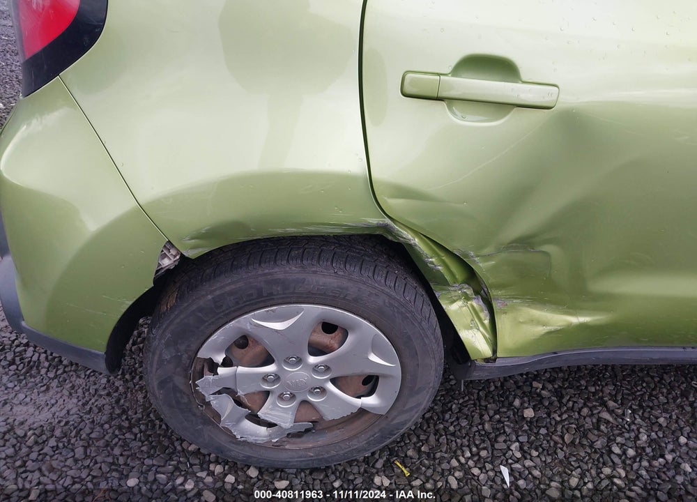 2015 KIA SOUL VIN: KNDJN2A24F7812970