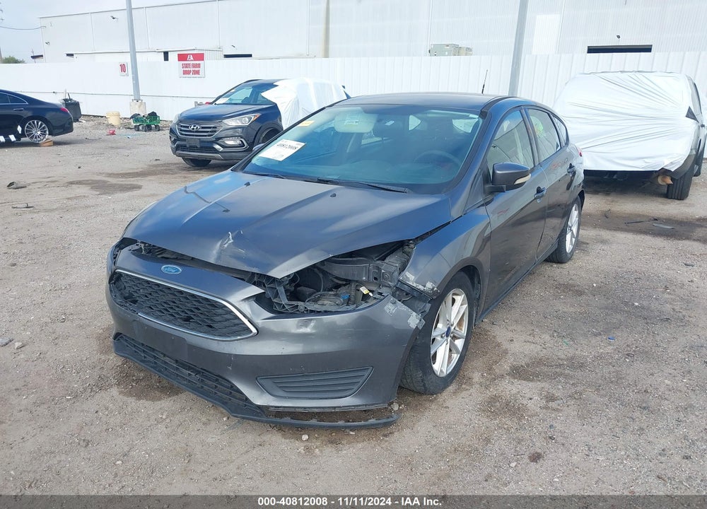 2015 FORD FOCUS SE VIN: 1FADP3K24FL263392