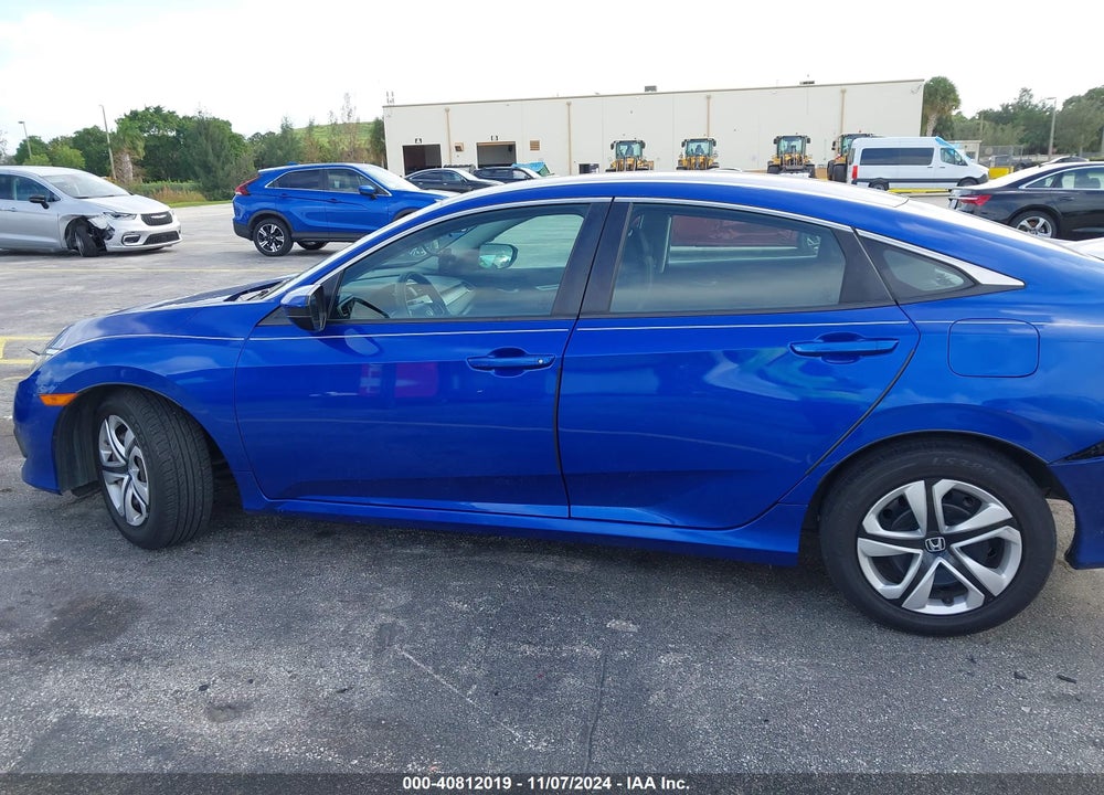 2018 HONDA CIVIC LX VIN: 19XFC2F58JE043137