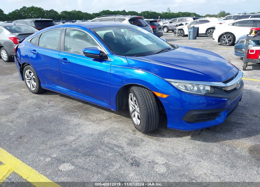 2018 HONDA CIVIC LX VIN: 19XFC2F58JE043137