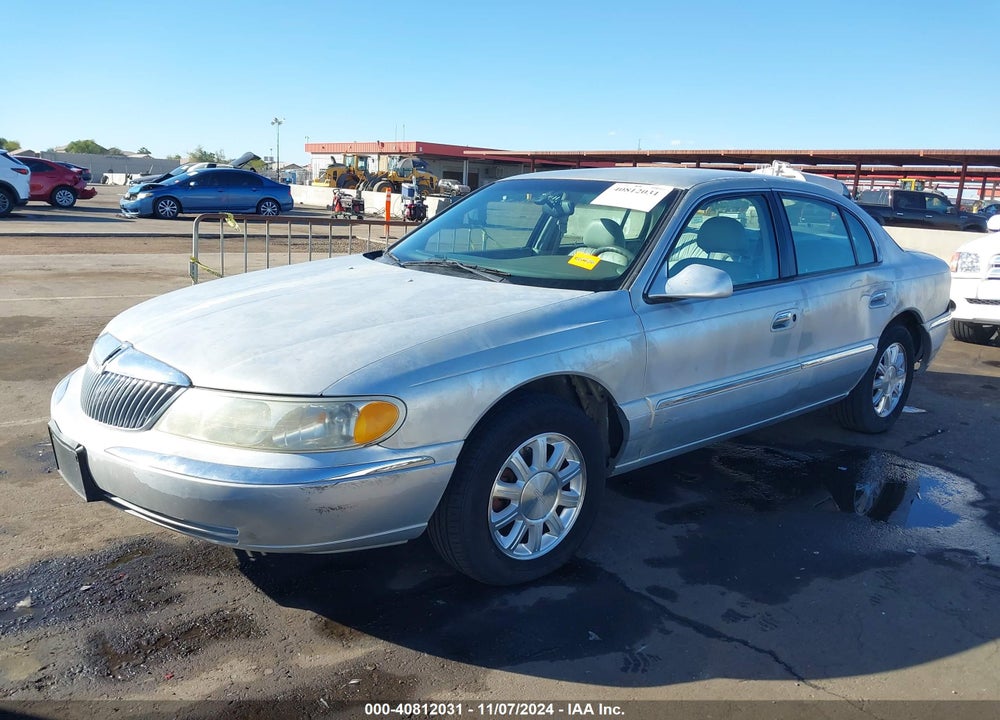 2001 LINCOLN CONTINENTAL VIN: 1LNHM97V11Y680972
