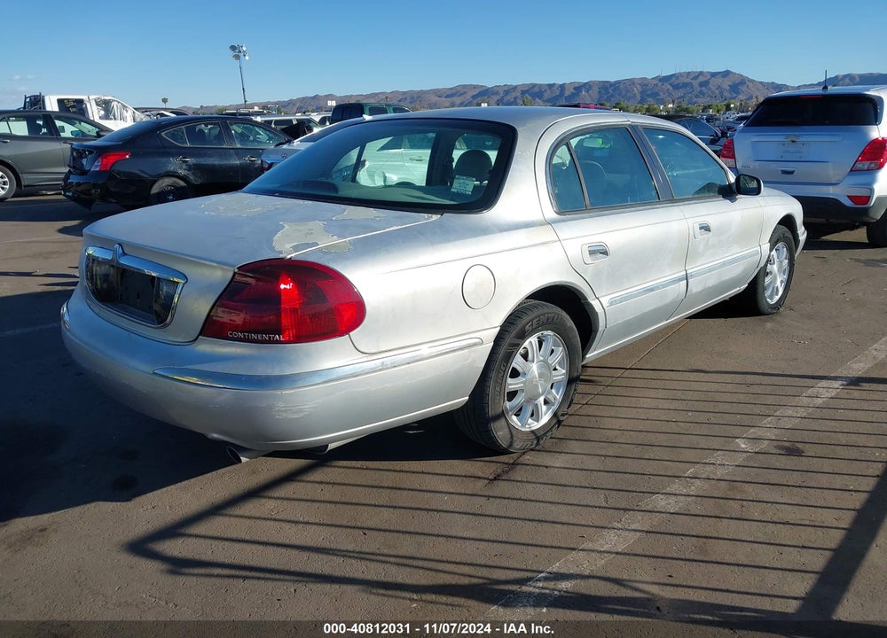 2001 LINCOLN CONTINENTAL VIN: 1LNHM97V11Y680972
