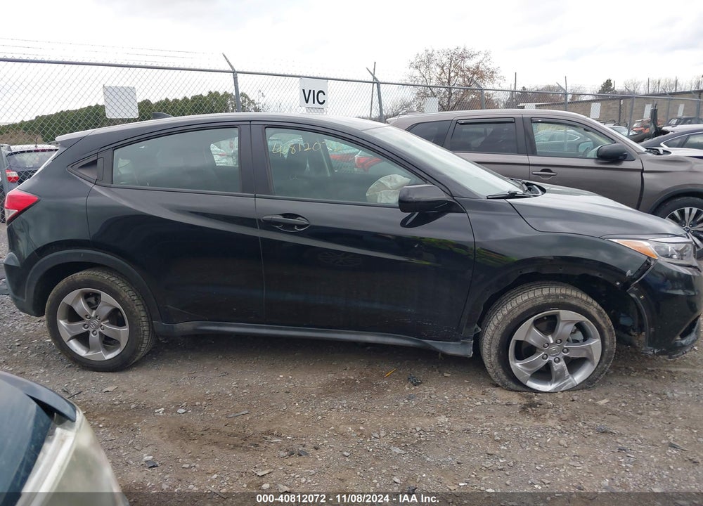 2019 HONDA HR-V LX VIN: 3CZRU6H38KG723567