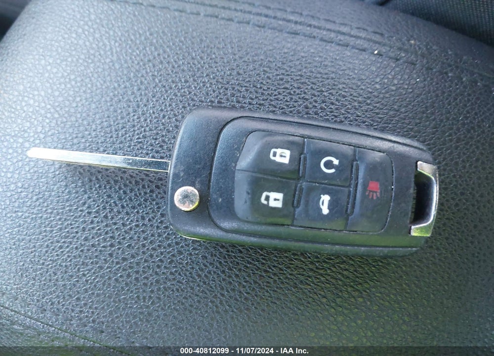 2011 CHEVROLET CRUZE LS VIN: 1G1PC5SH8B7220690