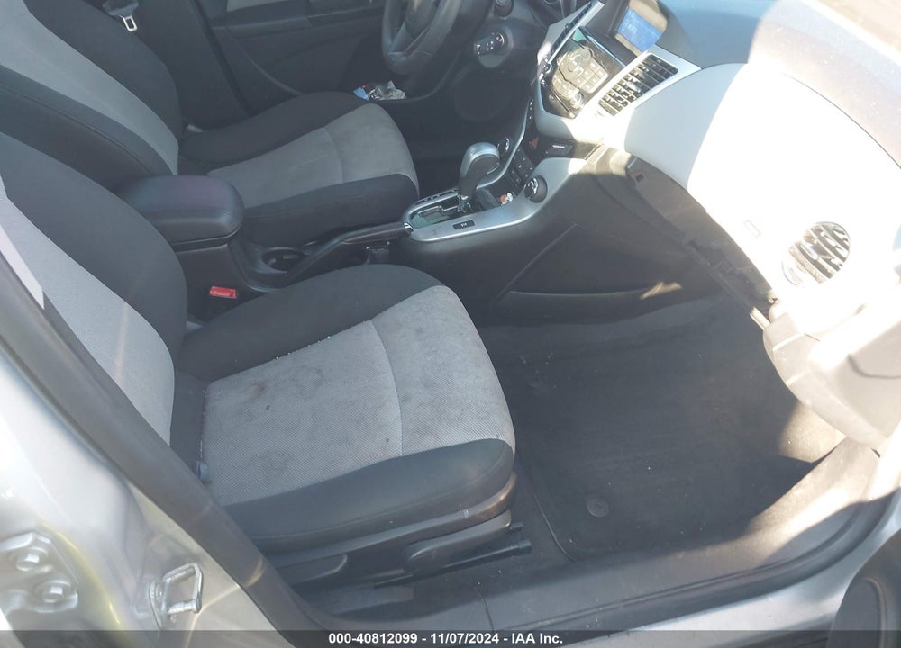 2011 CHEVROLET CRUZE LS VIN: 1G1PC5SH8B7220690