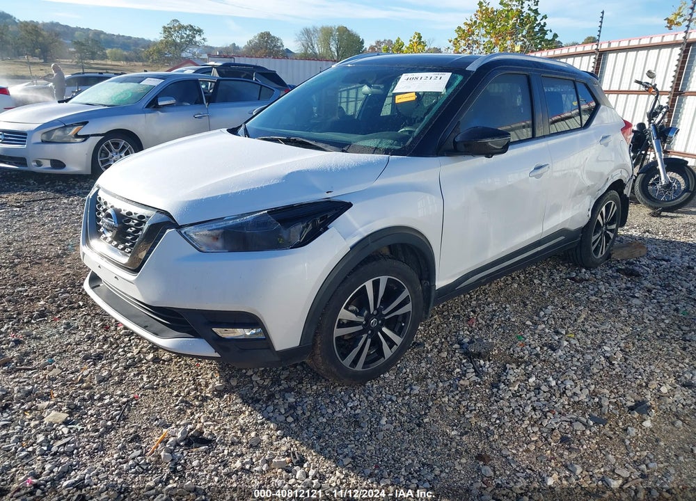 2019 NISSAN KICKS SR VIN: 3N1CP5CU0KL545645