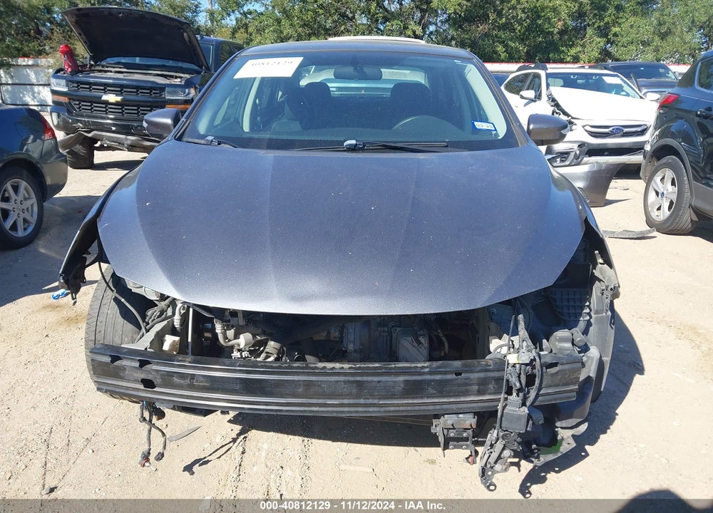 2019 NISSAN SENTRA SR VIN: 3N1AB7AP7KY306417
