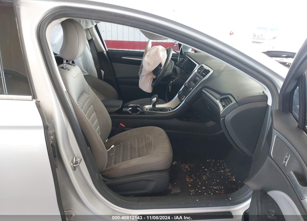 2016 FORD FUSION S VIN: 3FA6P0G79GR210847