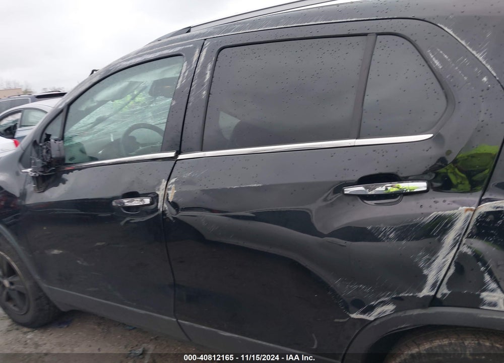 2019 CHEVROLET TRAX VIN: 3GNCJLSB2KL245454