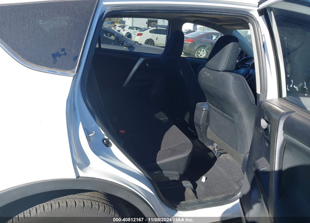 2014 TOYOTA RAV4 XLE VIN: JTMRFREV0ED070483