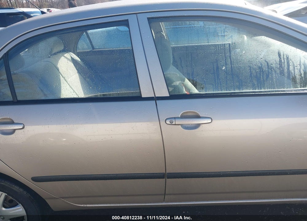 2004 TOYOTA COROLLA CE VIN: 2T1BR32E54C185733