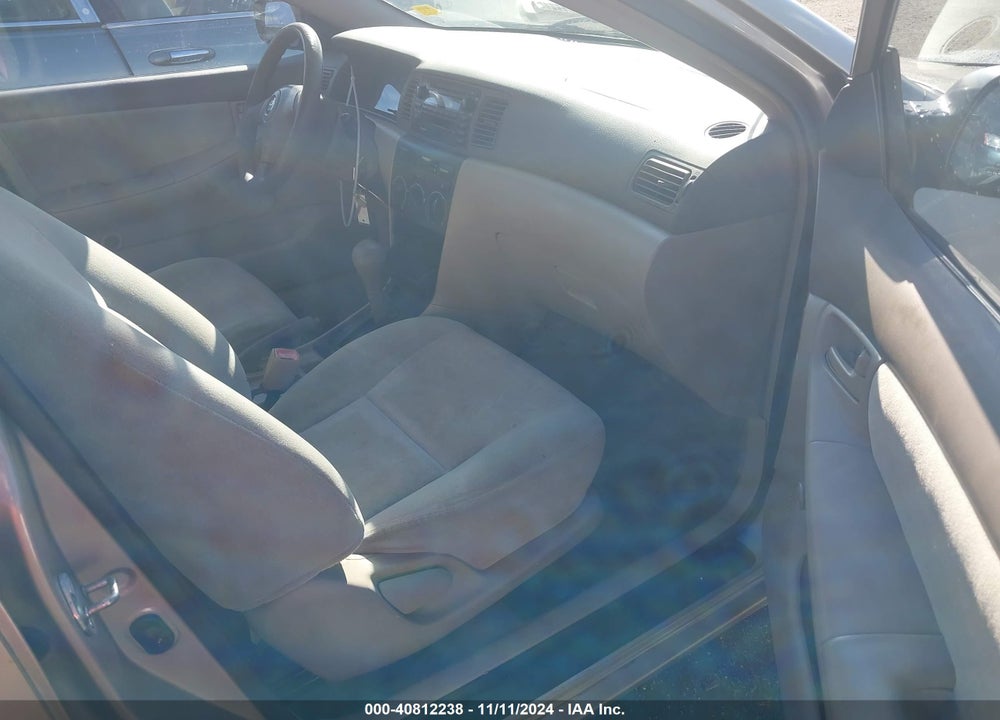 2004 TOYOTA COROLLA CE VIN: 2T1BR32E54C185733