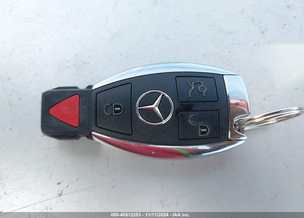 2008 MERCEDES-BENZ C 300 LUXURY/SPORT VIN: WDDGF54X48F132792