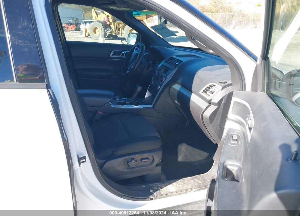 2015 FORD EXPLORER XLT VIN: 1FM5K8D89FGB88494
