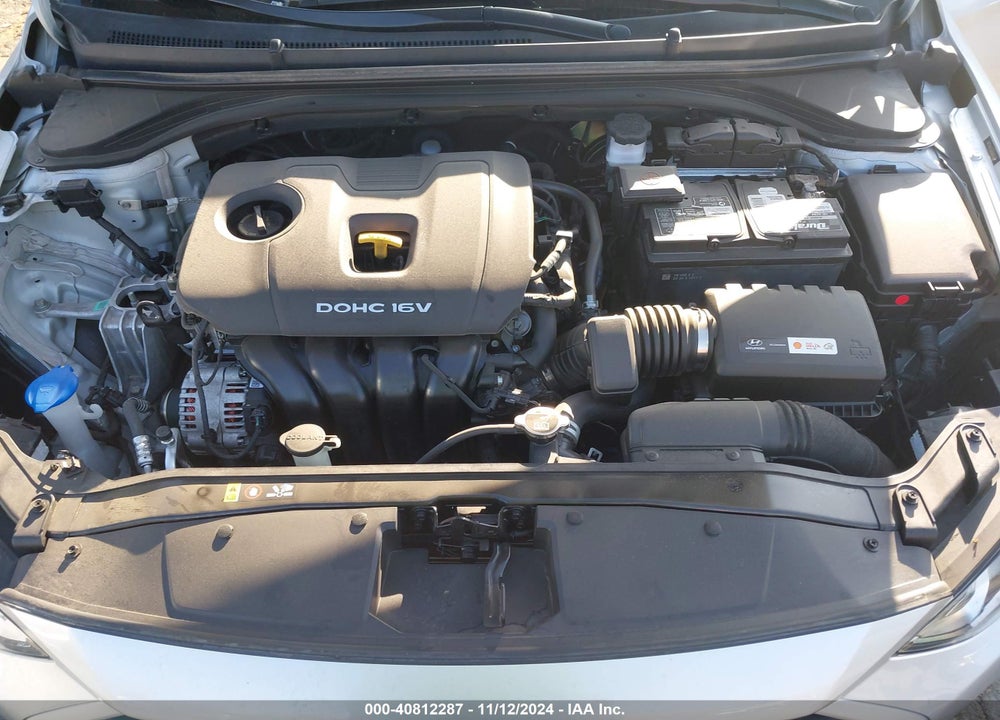 2018 HYUNDAI ELANTRA SEL VIN: 5NPD84LF8JH268798