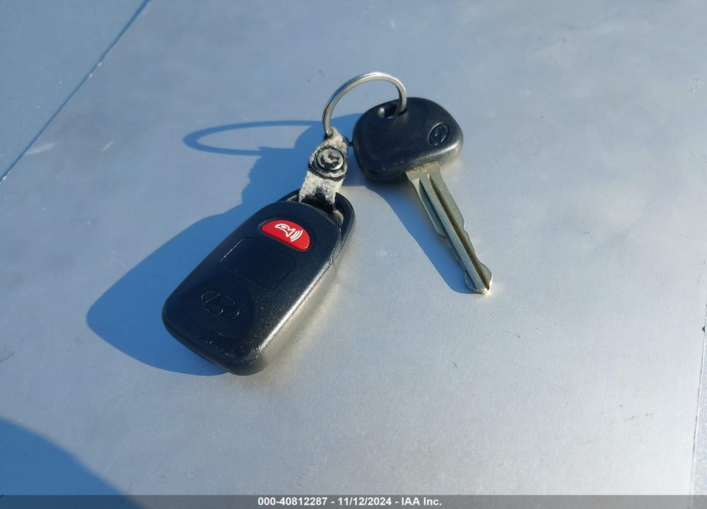 2018 HYUNDAI ELANTRA SEL VIN: 5NPD84LF8JH268798