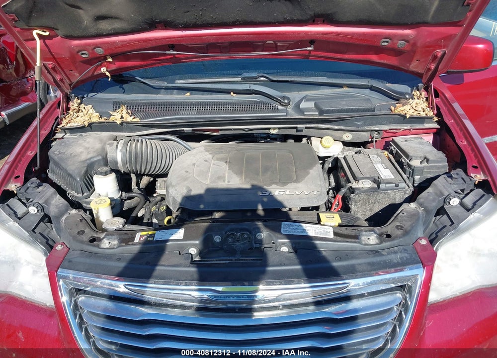 2014 CHRYSLER TOWN & COUNTRY VIN: 2C4RC1BG4ER440184