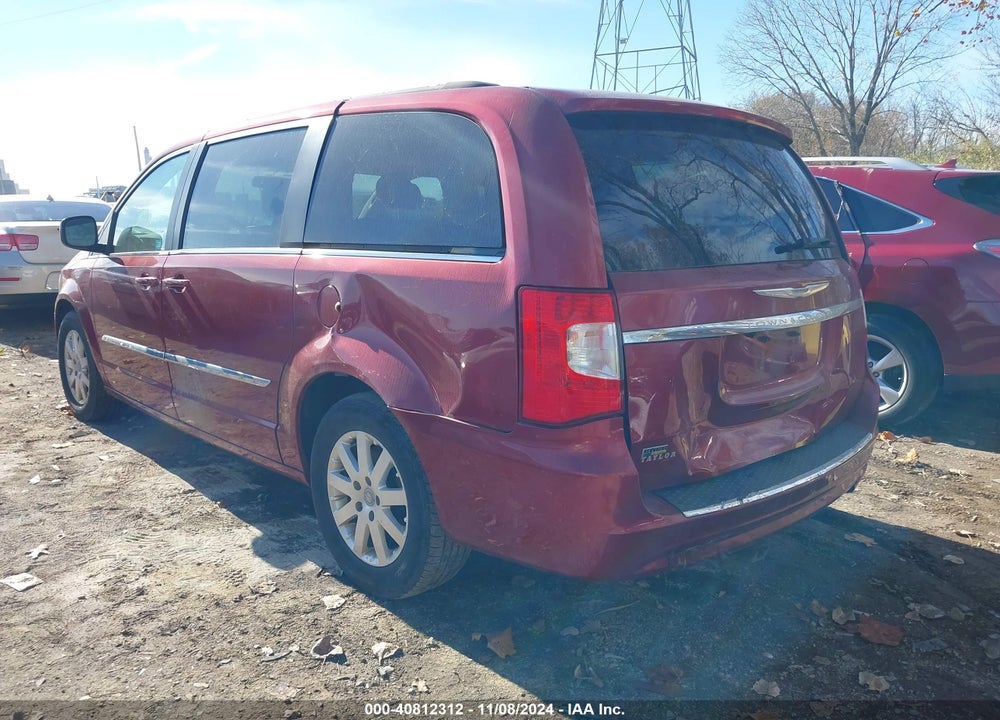 2014 CHRYSLER TOWN & COUNTRY VIN: 2C4RC1BG4ER440184