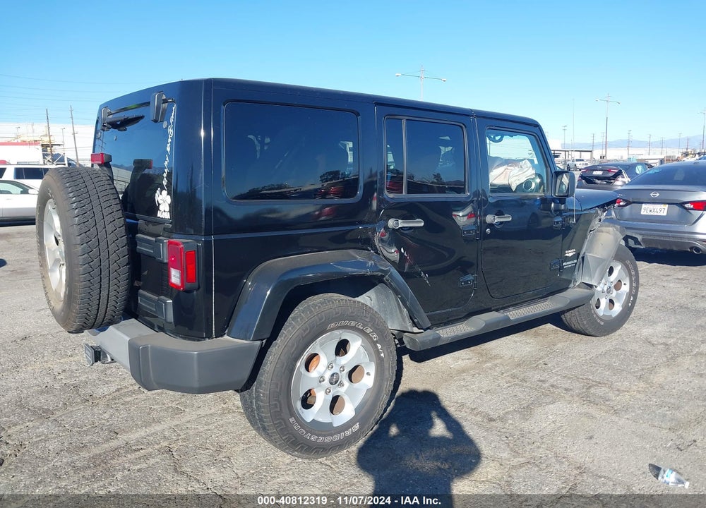 2014 JEEP WRANGLER UNLIMITED SAHARA VIN: 1C4BJWEG8EL197214