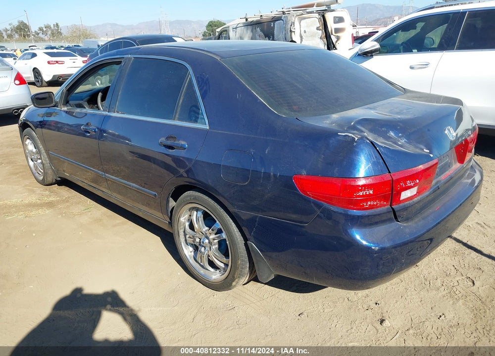 2005 HONDA ACCORD 2.4 LX VIN: 1HGCM56405A102345