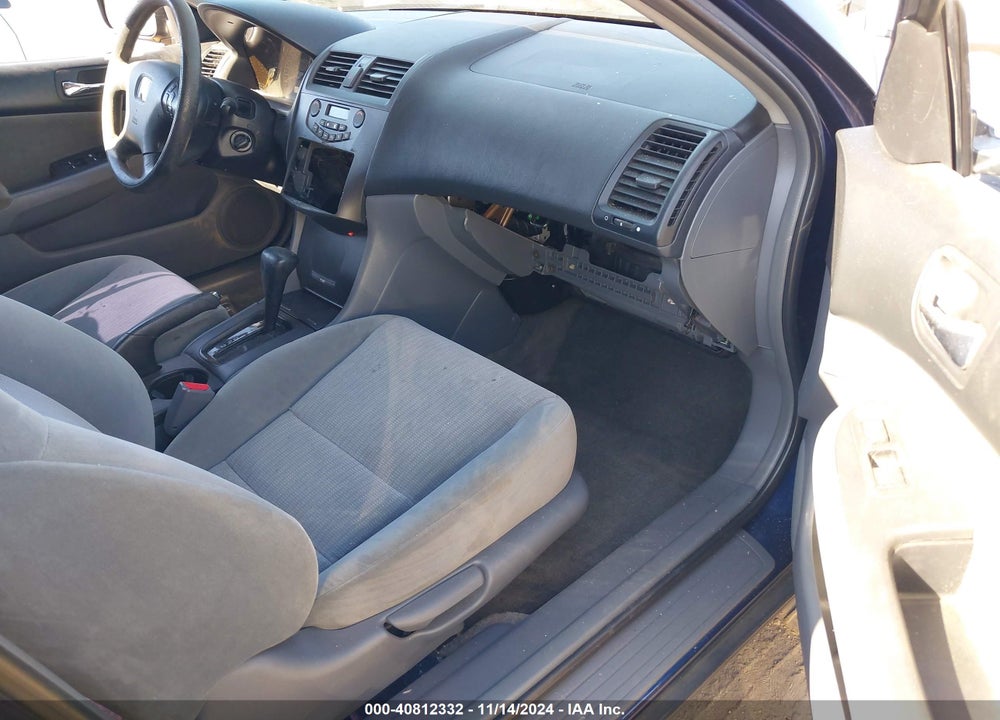 2005 HONDA ACCORD 2.4 LX VIN: 1HGCM56405A102345