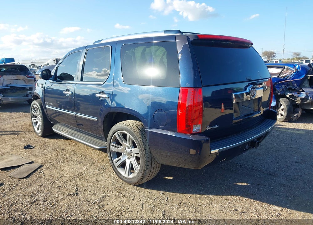 2008 CADILLAC ESCALADE STANDARD VIN: 1GYEC63878R222179