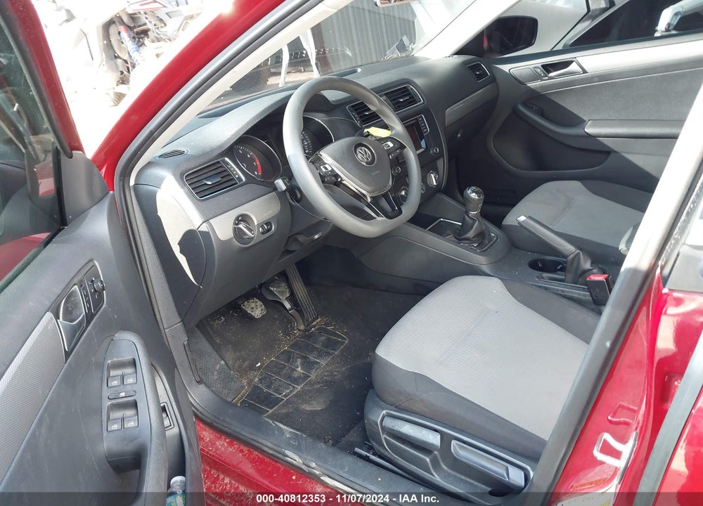 2017 VOLKSWAGEN JETTA 1.4T S VIN: 3VW167AJ2HM322633