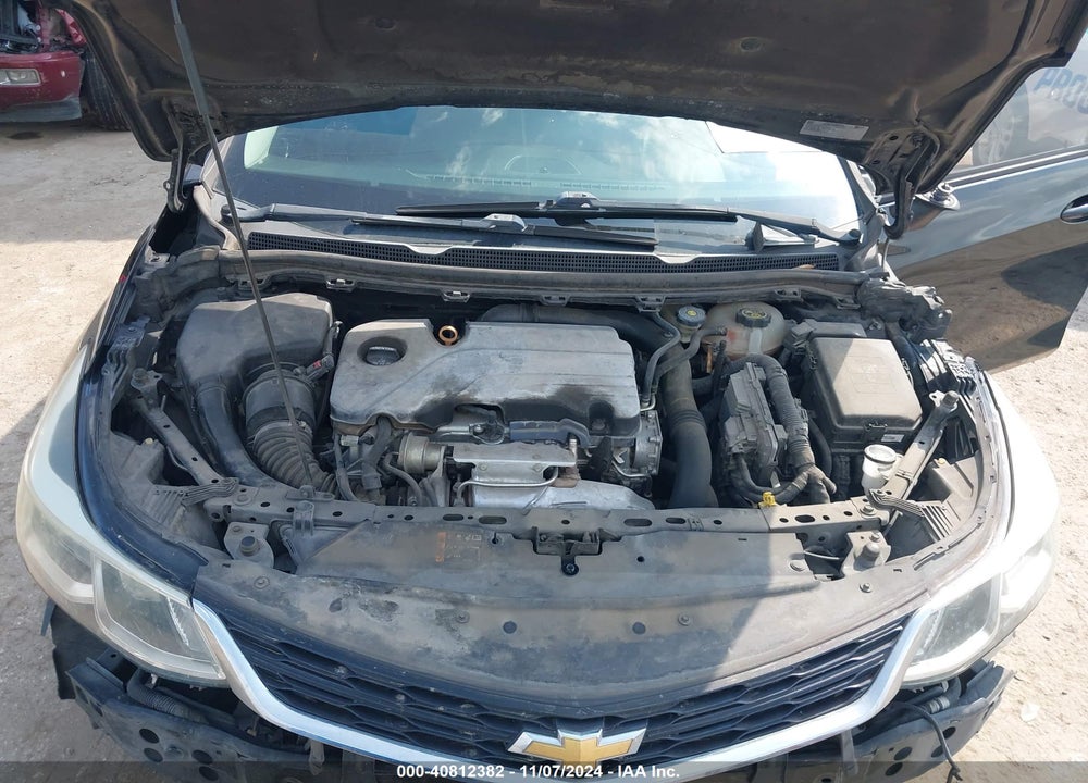 2017 CHEVROLET CRUZE VIN: 1G1BC5SMXH7193170