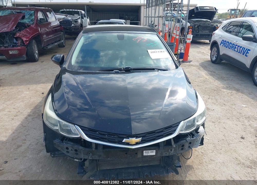 2017 CHEVROLET CRUZE VIN: 1G1BC5SMXH7193170