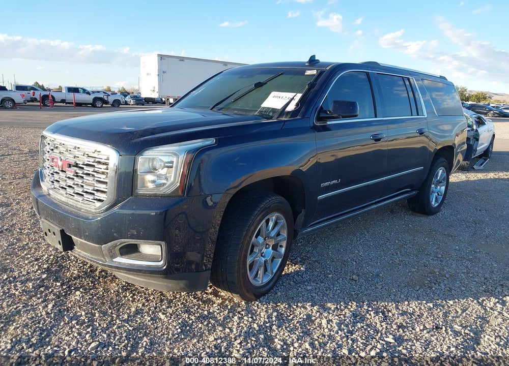 2018 GMC YUKON XL DENALI VIN: 1GKS2HKJ0JR136900