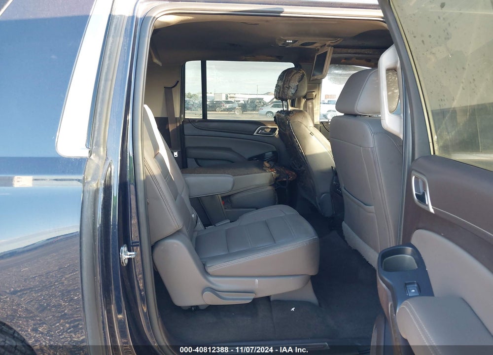 2018 GMC YUKON XL DENALI VIN: 1GKS2HKJ0JR136900
