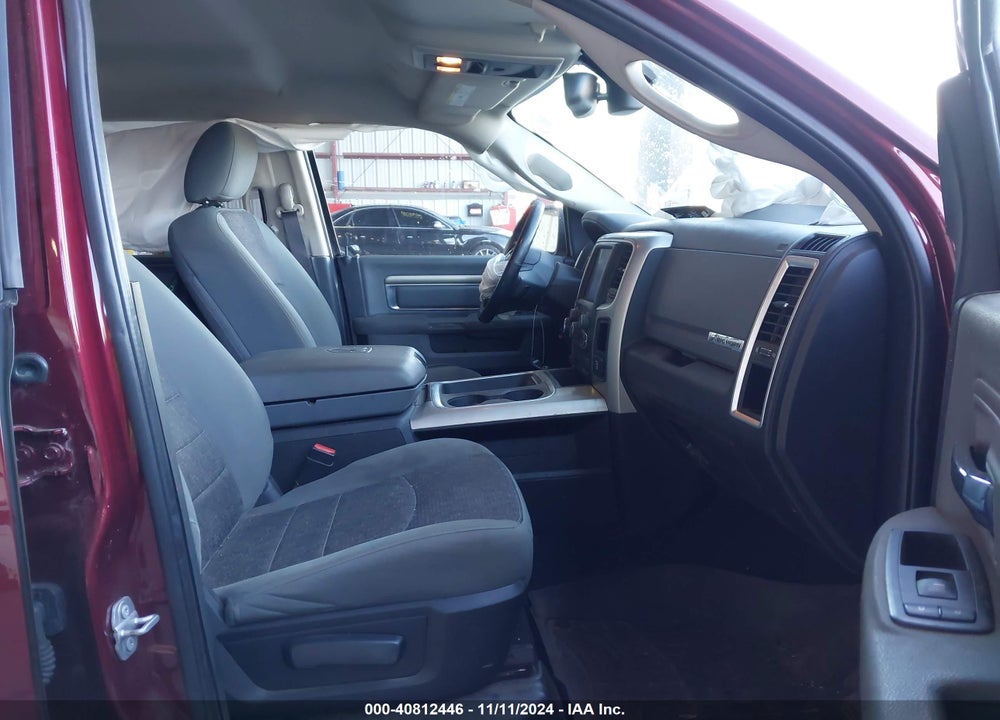 2017 RAM 1500 BIG HORN 4X4 6'4 BOX VIN: 1C6RR7GT2HS675085