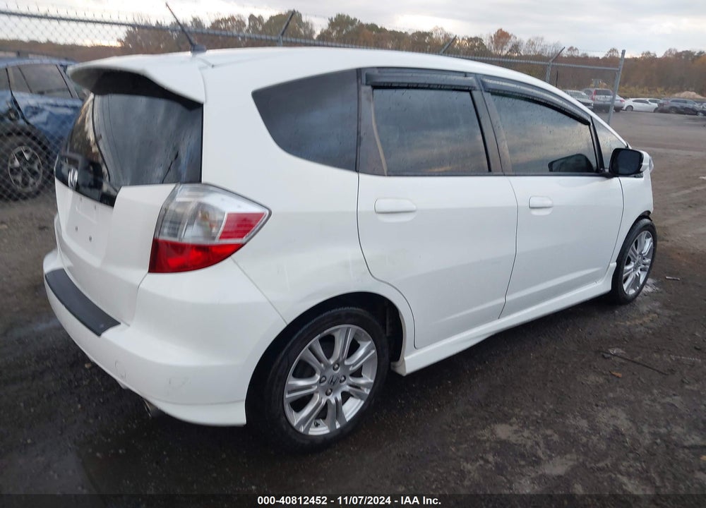 2009 HONDA FIT SPORT VIN: JHMGE88629C000065