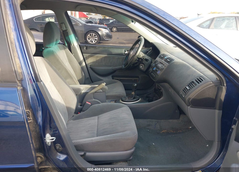 2005 HONDA CIVIC LX VIN: 2HGES15675H571413