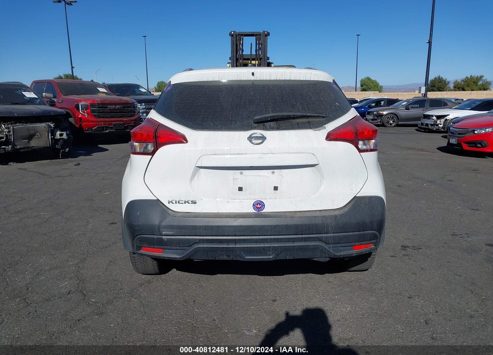 2018 NISSAN KICKS S VIN: 3N1CP5CU4JL525512