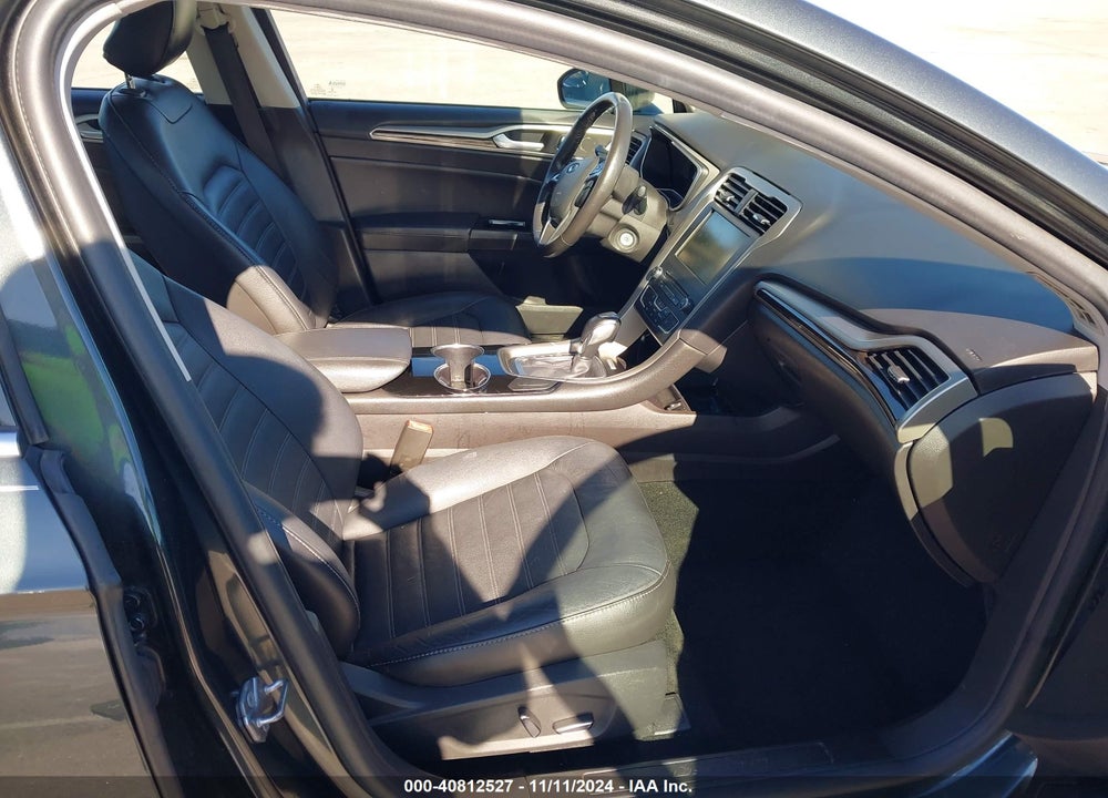 2016 FORD FUSION SE VIN: 3FA6P0HD3GR201906