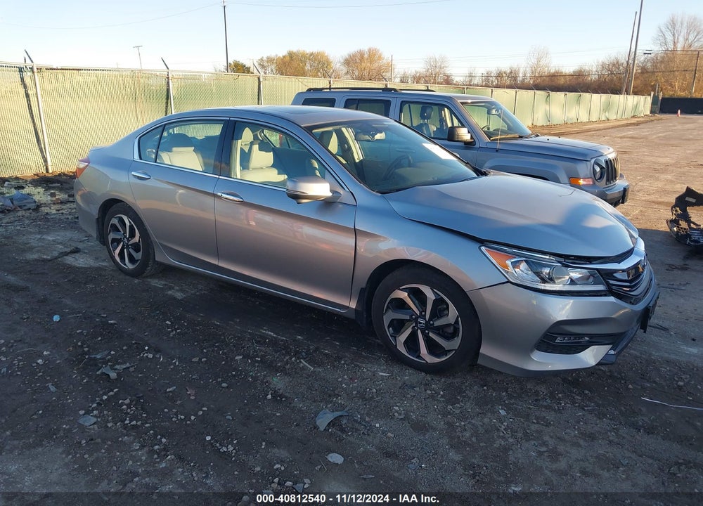 2017 HONDA ACCORD EX-L V6 VIN: 1HGCR3F88HA025740