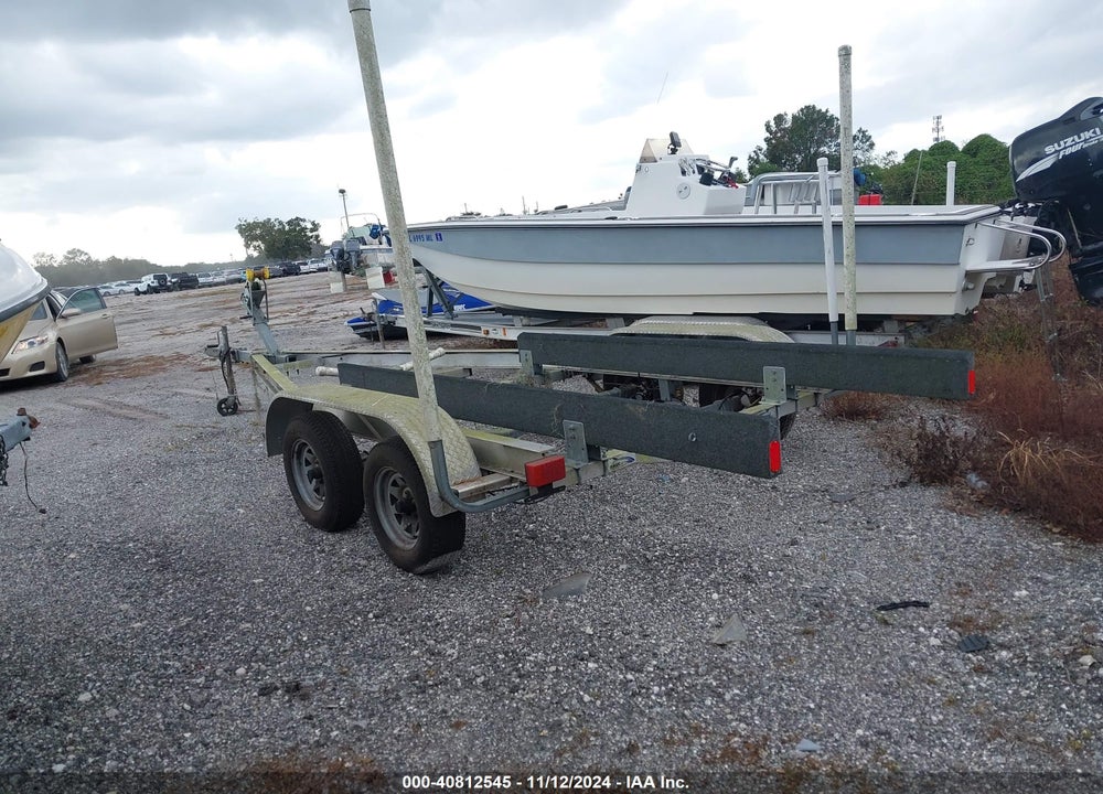 2016 BOAT TRAILER VIN: 1M5BA2227G1E12017