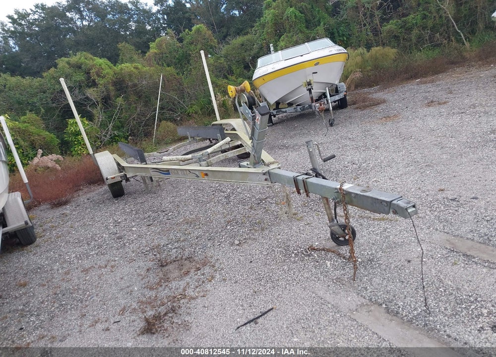 2016 BOAT TRAILER VIN: 1M5BA2227G1E12017