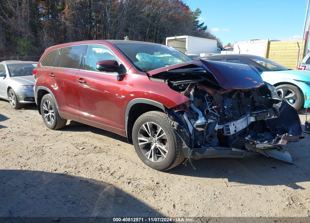 2017 TOYOTA HIGHLANDER LE VIN: 5TDBZRFH8HS429234