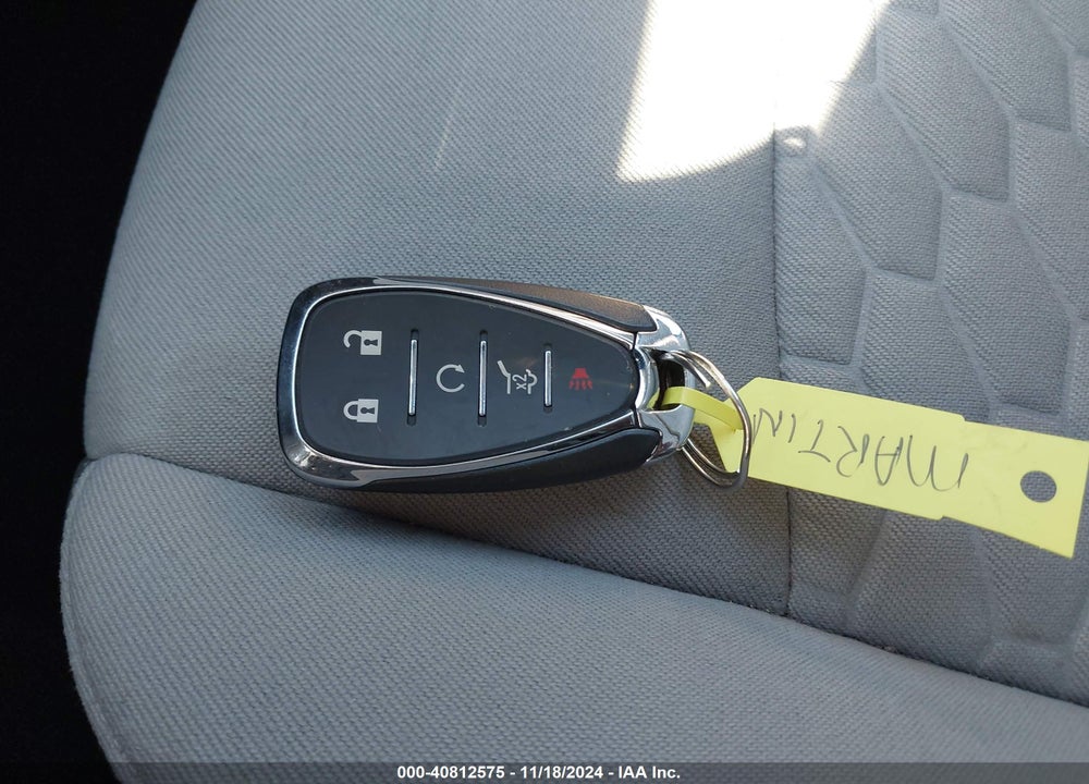 2019 CHEVROLET EQUINOX LT VIN: 2GNAXUEV8K6209340