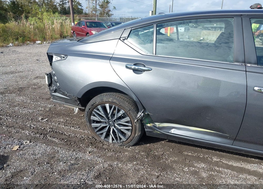 2024 NISSAN ALTIMA SV FWD VIN: 1N4BL4DV5RN331885
