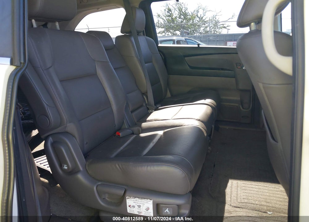 2015 HONDA ODYSSEY EX-L VIN: 5FNRL5H61FB099359