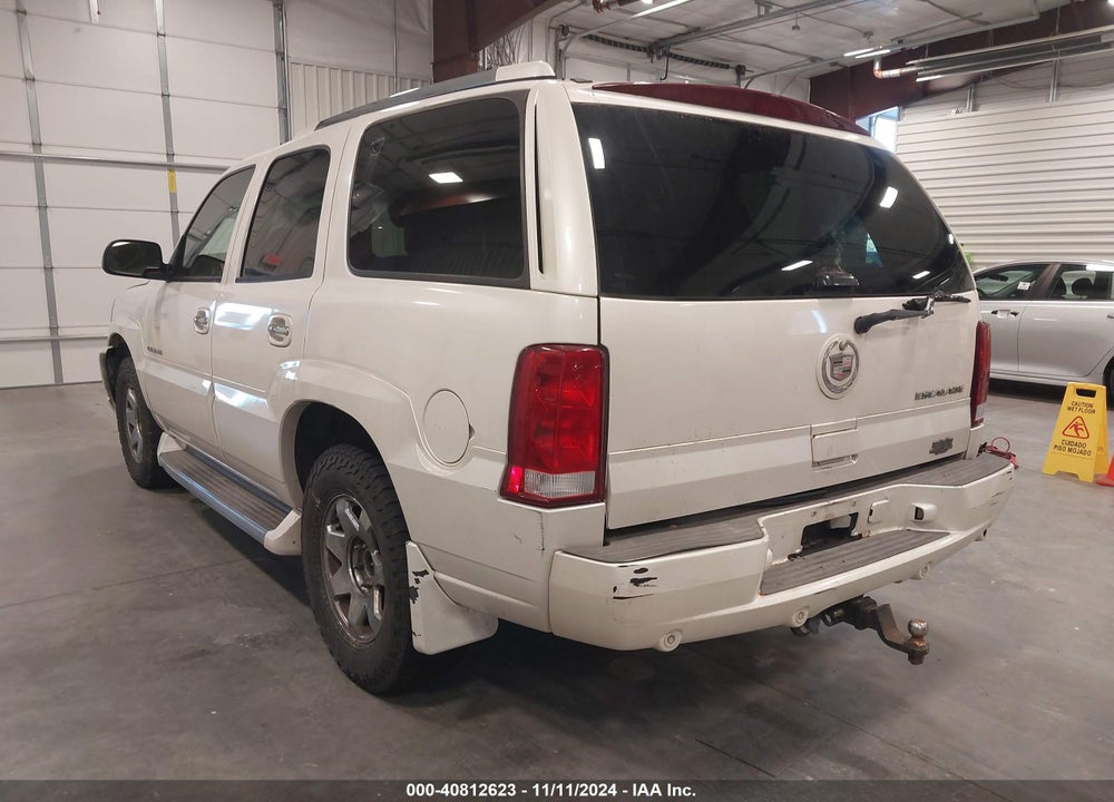 2005 CADILLAC ESCALADE STANDARD VIN: 1GYEK63N05R104950