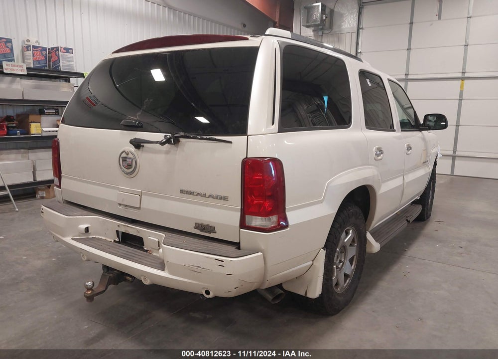 2005 CADILLAC ESCALADE STANDARD VIN: 1GYEK63N05R104950