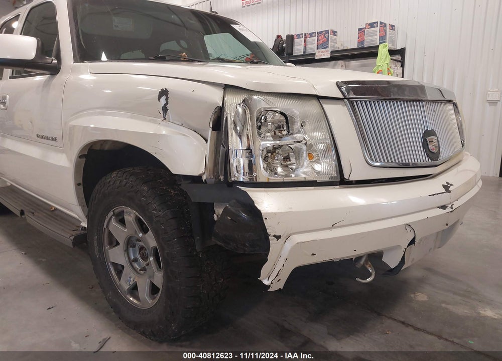 2005 CADILLAC ESCALADE STANDARD VIN: 1GYEK63N05R104950