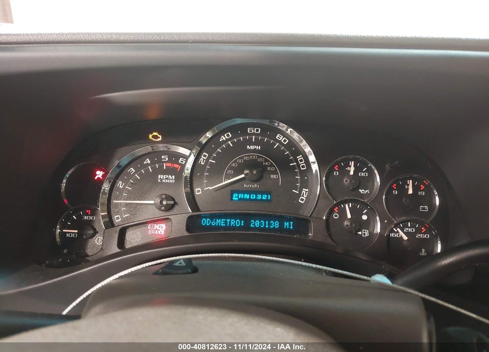 2005 CADILLAC ESCALADE STANDARD VIN: 1GYEK63N05R104950