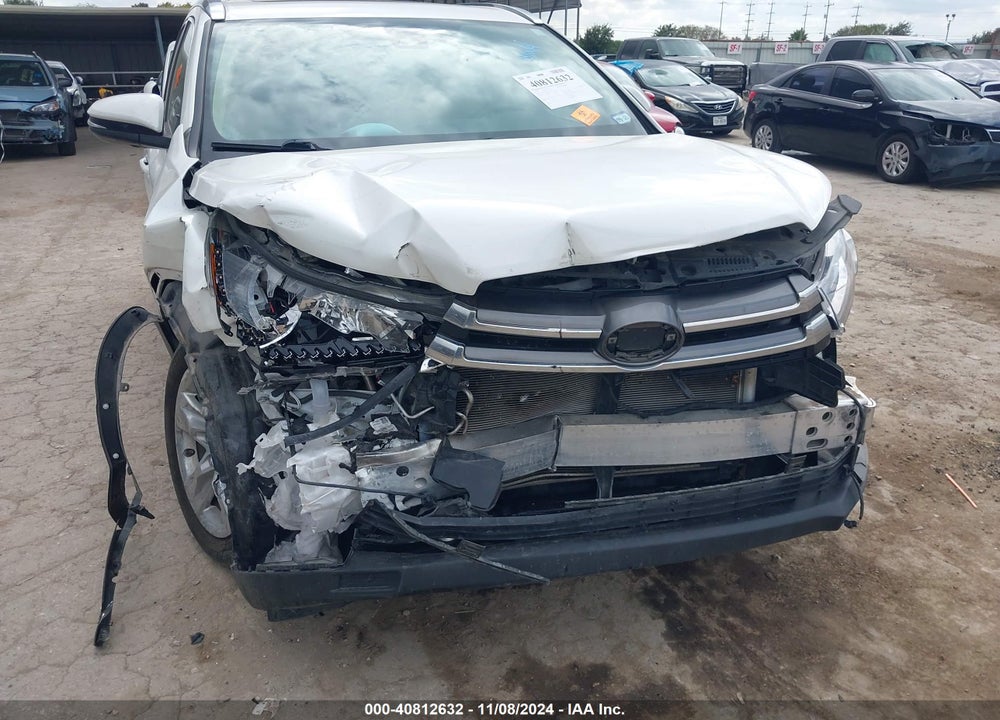 2019 TOYOTA HIGHLANDER LIMITED VIN: 5TDYZRFH1KS361165