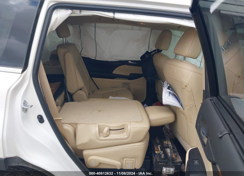 2019 TOYOTA HIGHLANDER LIMITED VIN: 5TDYZRFH1KS361165